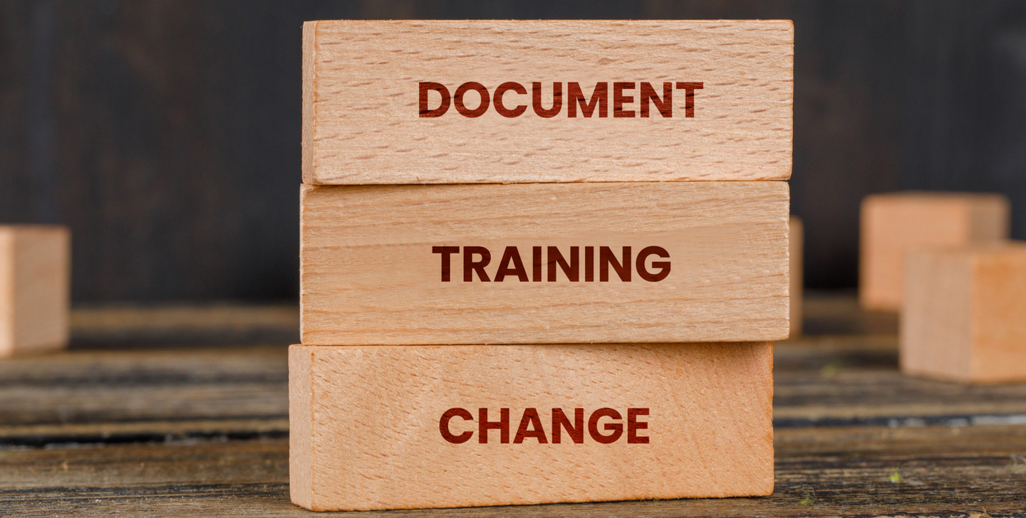 为什么您应该从文档、培训和变更管理入手作为 QMS 的基础